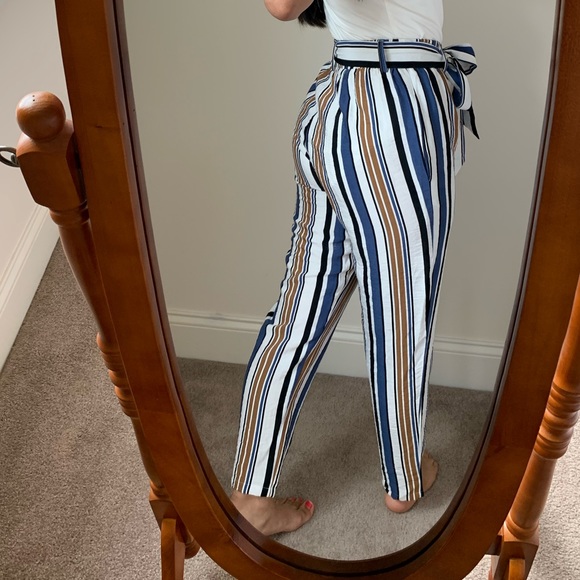 Stripped paperbag style pants - Picture 3 of 6